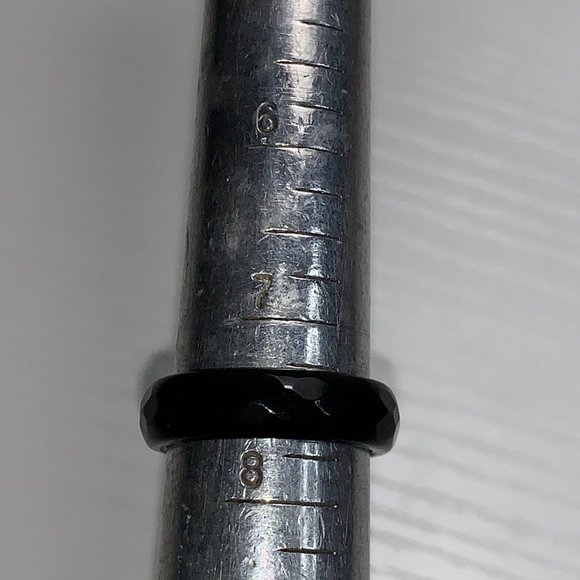 Faceted Onyx Solitaire Rings - Picture 10 of 16